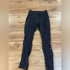 Lululemon Studio Tappered Joggers